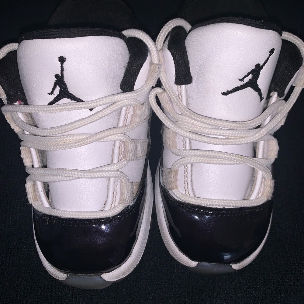 Air Jordan 11 Retro Low TD 'Emerald' 7C